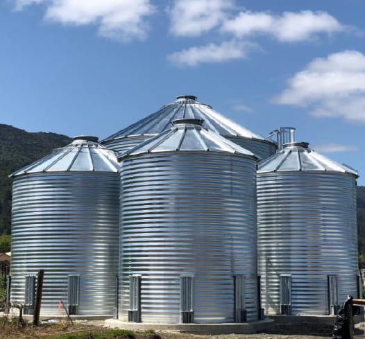 Steel Core Galvanized Water Storage Tank With 10 Degree Roof